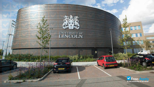Lincoln University Pathway Merit Scholarship for International Students in USA 2023/2024